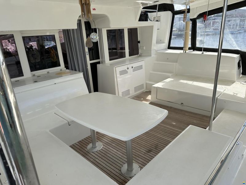 Lagoon 450 F