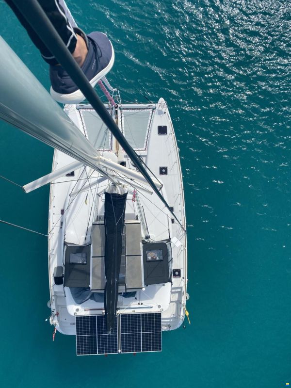 Lagoon 450 F