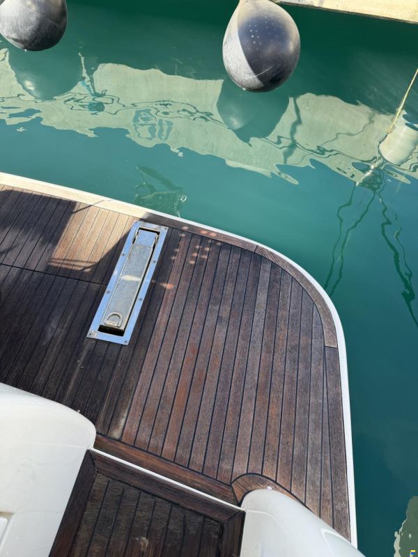 Azimut Fly 42