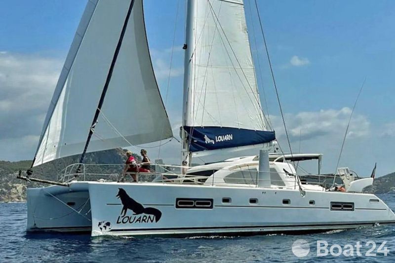 Catana 50