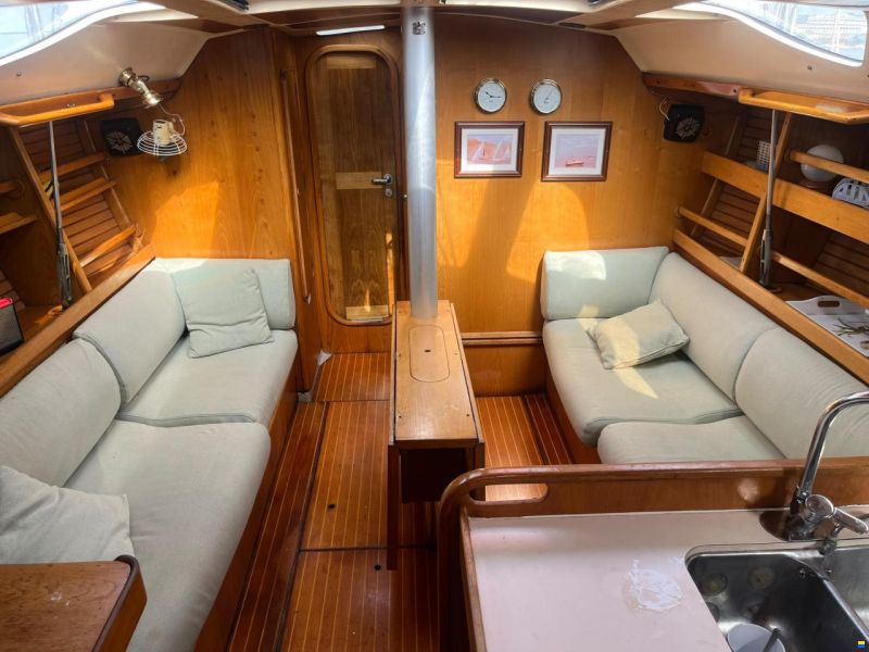 Beneteau Oceanis 390