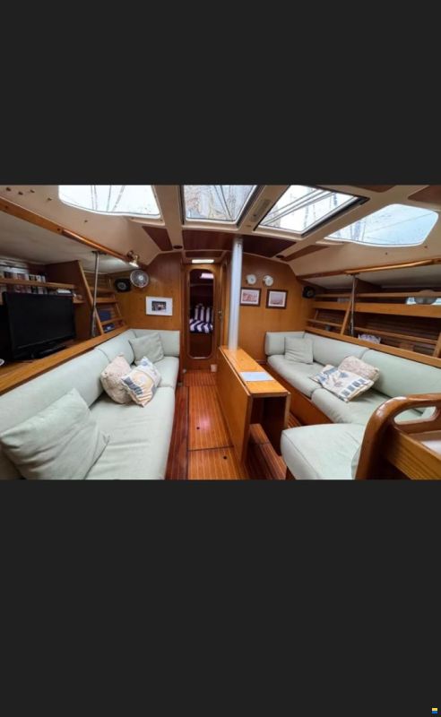 Beneteau Oceanis 390