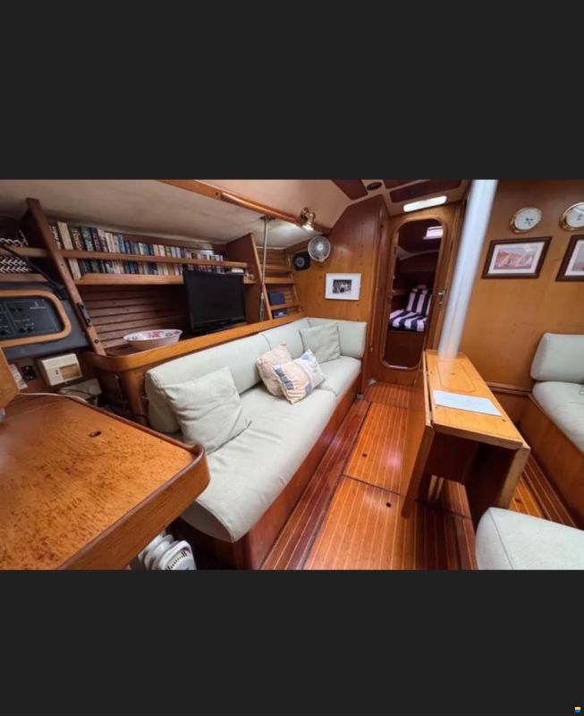 Beneteau Oceanis 390