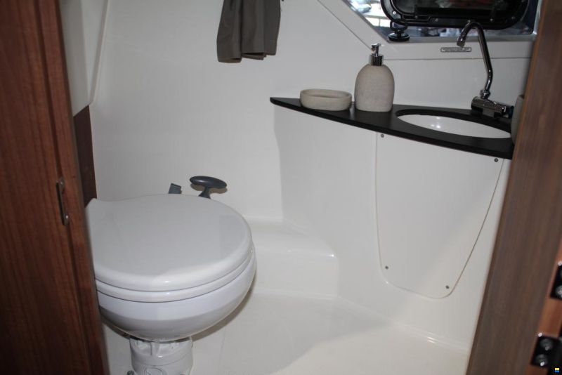 Quicksilver Activ 805 Cruiser
