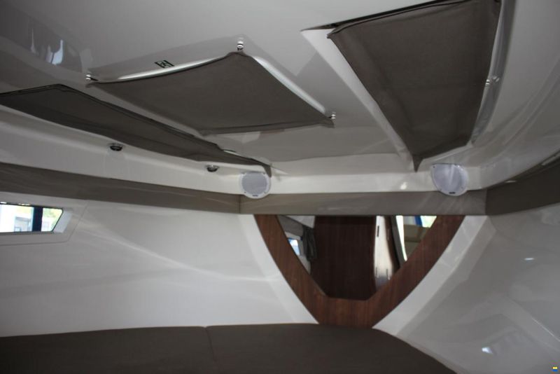 Quicksilver Activ 805 Cruiser