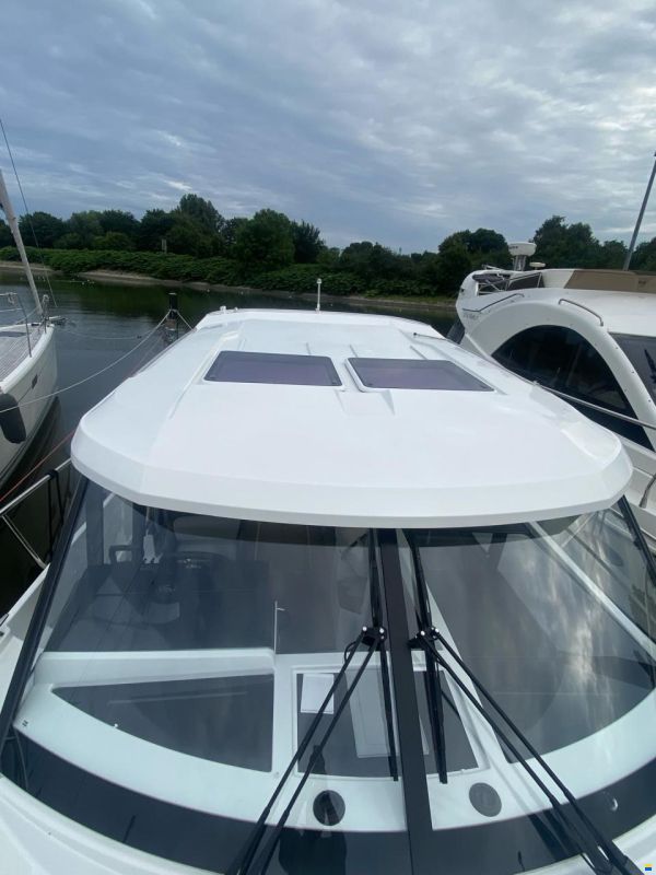 Jeanneau Merry Fisher 1095