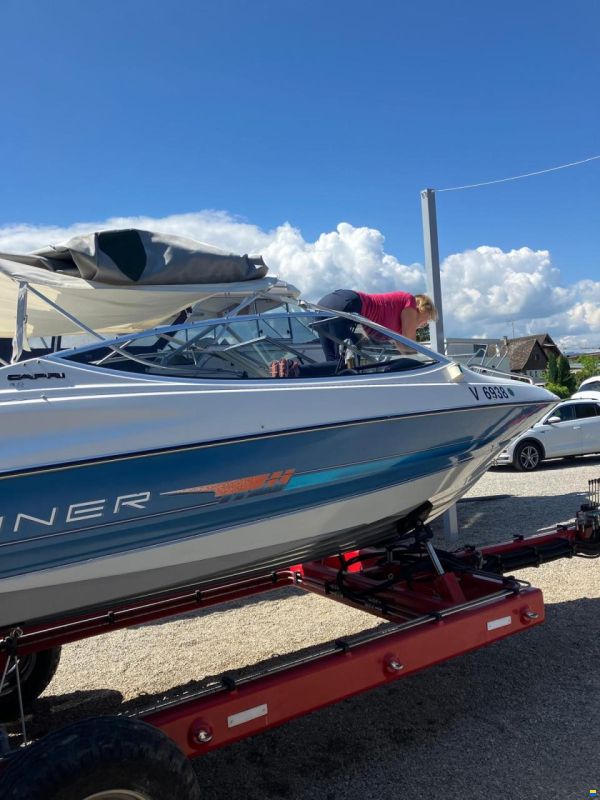 Bayliner Capri