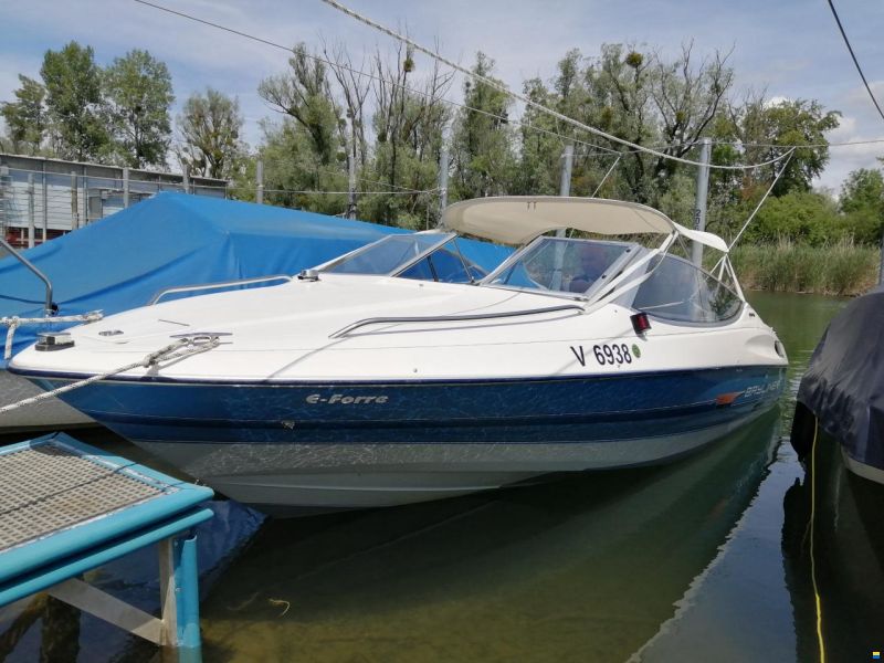 Bayliner Capri