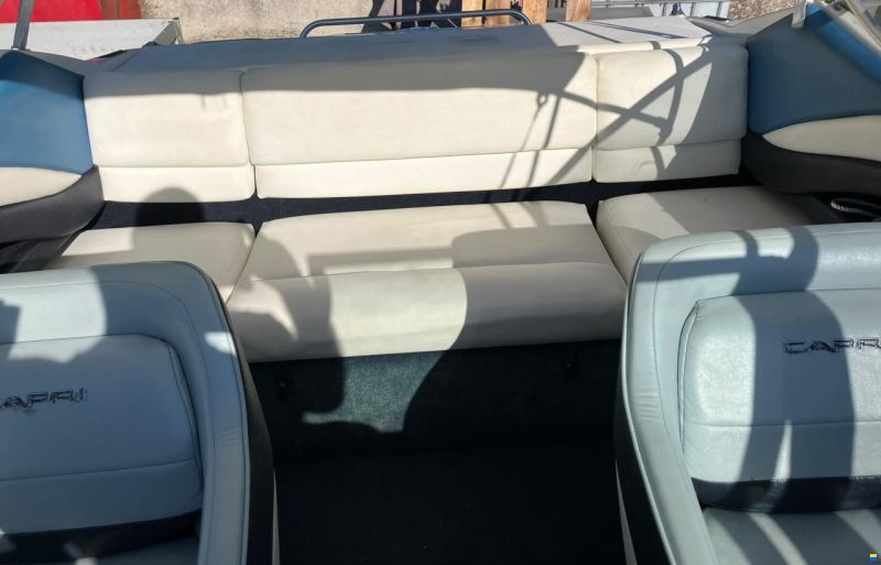 Bayliner Capri