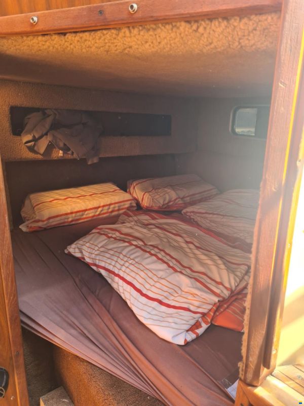 Sea Ray SRV 245 Sundancer