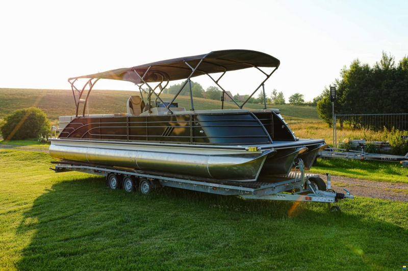 Alonsea Boats Party Boat 900