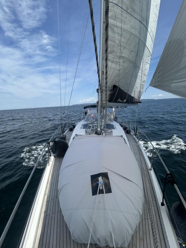 Hanse 445