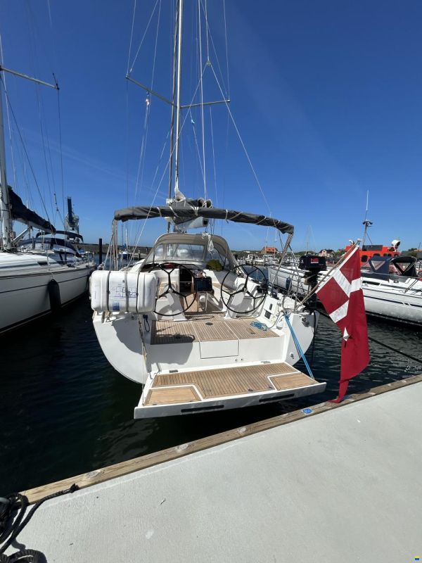 Hanse 445
