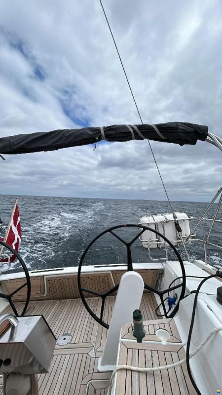 Hanse 445