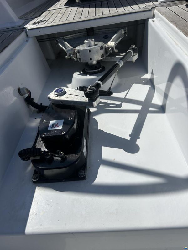 Hanse 445