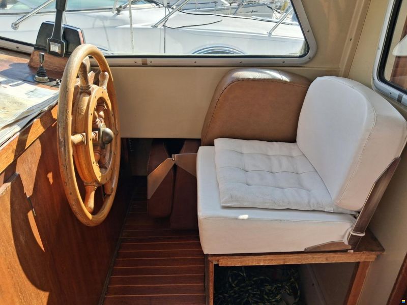 LM Boats LM 32