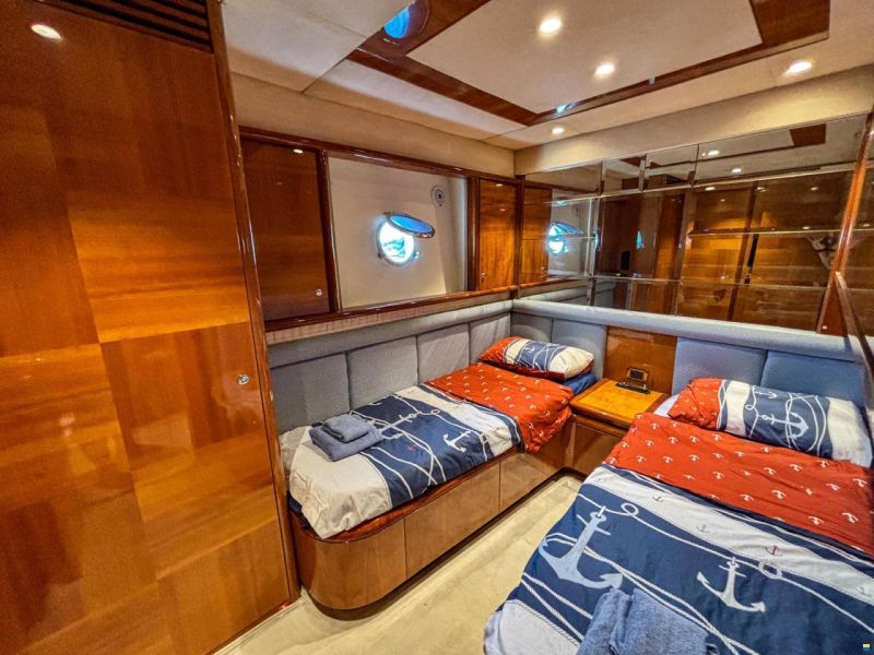 Azimut 75 FLY 2004