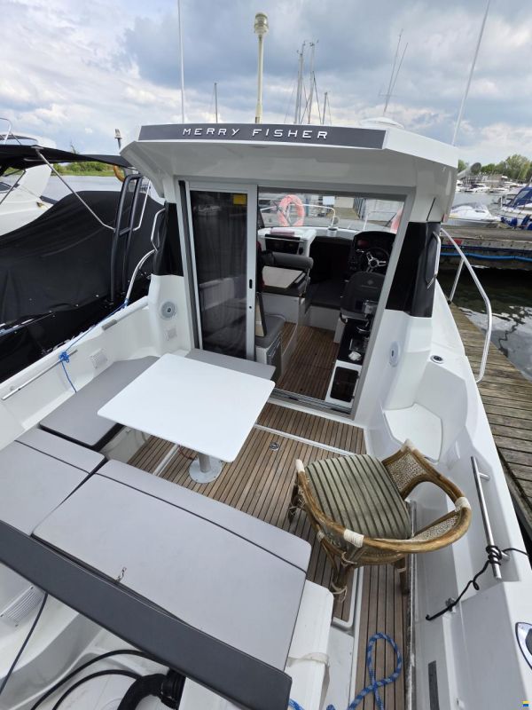 Jeanneau Merry Fisher 795