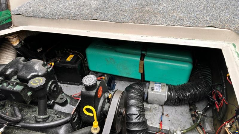 Sea Ray Seville 230