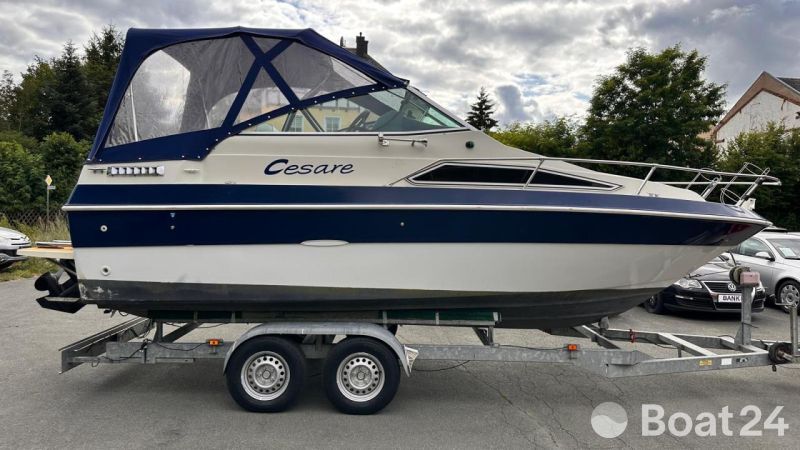 Sea Ray Seville 230