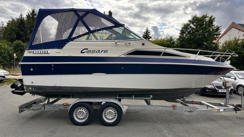 Sea Ray Seville 230