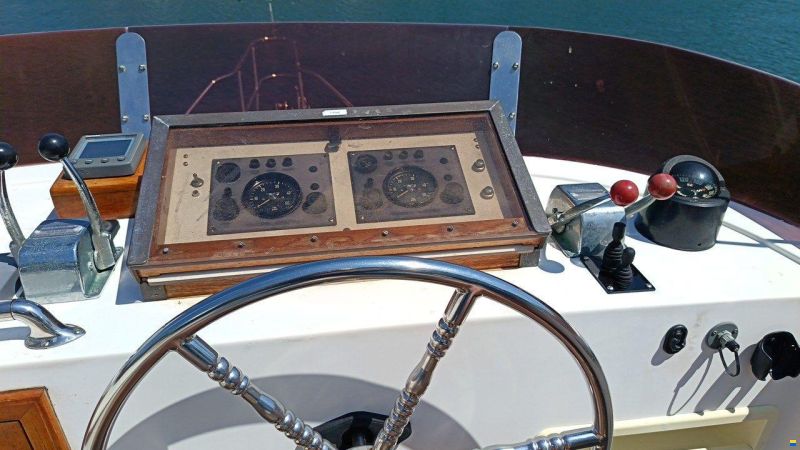 Edership Trawler 39