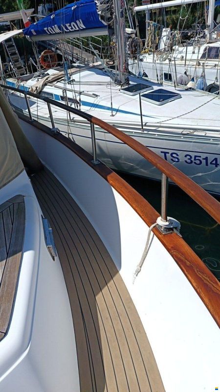 Edership Trawler 39