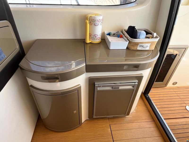 Airon Marine 4300 T-TOP