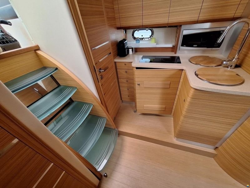 Airon Marine 4300 T-TOP