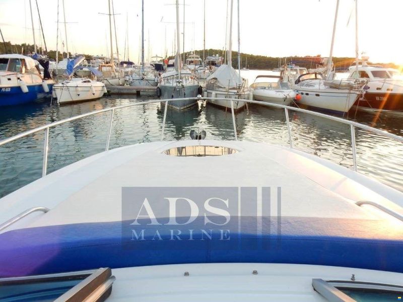 Crownline 270 Cr