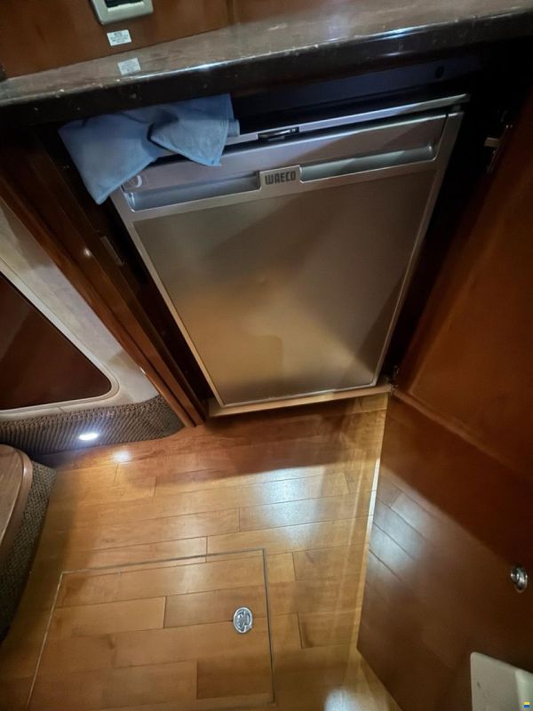 Sea Ray 370 Sundancer