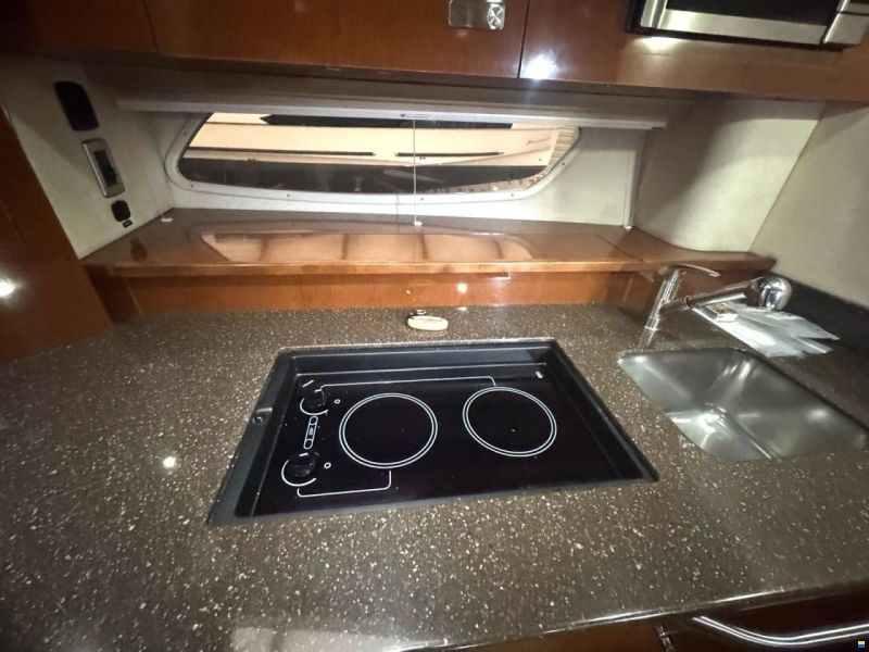 Sea Ray 370 Sundancer
