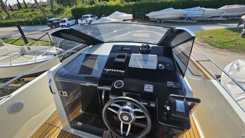 NUVA Yachts M 9 Open