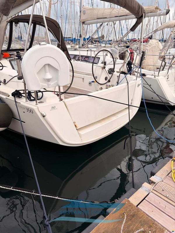 Dufour Grand Large 350