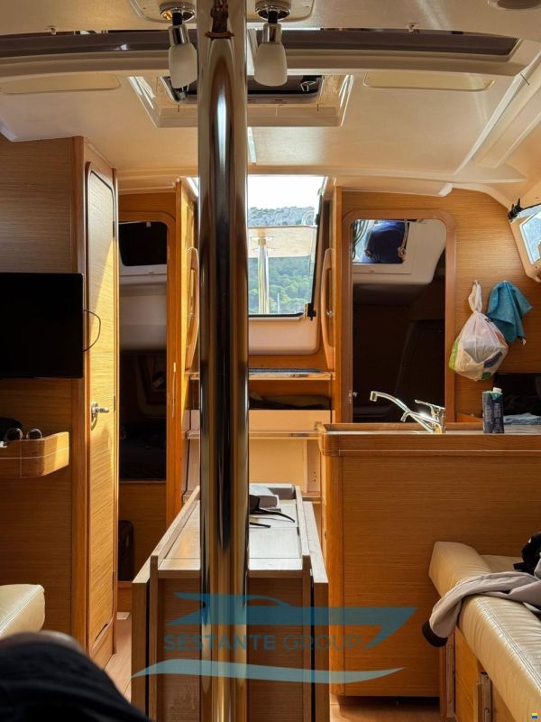 Dufour Grand Large 350