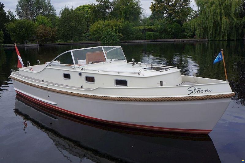 Vedette 8.20 V\/OK