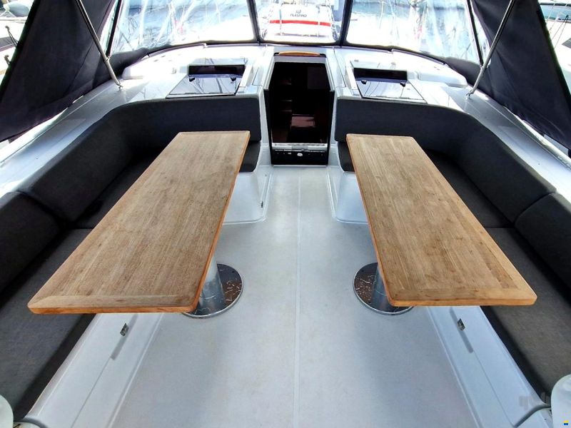 Hanse 508