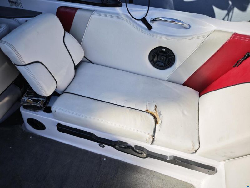 Correct Craft Air Nautique 210 Team Edition
