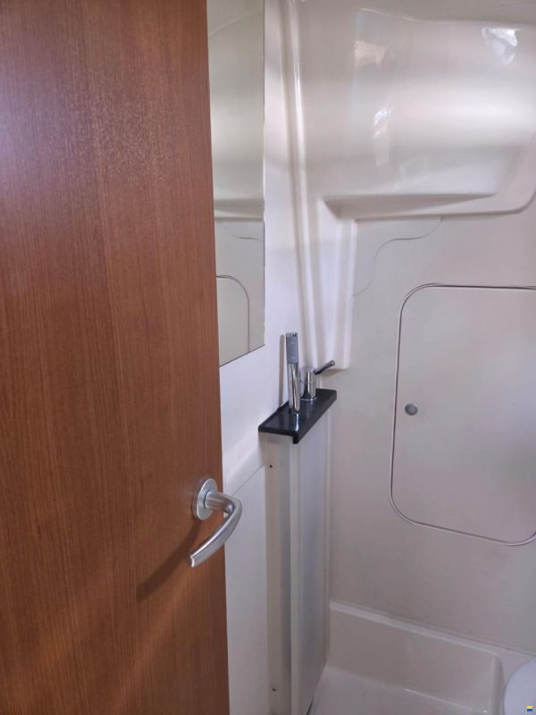 Hanse 325
