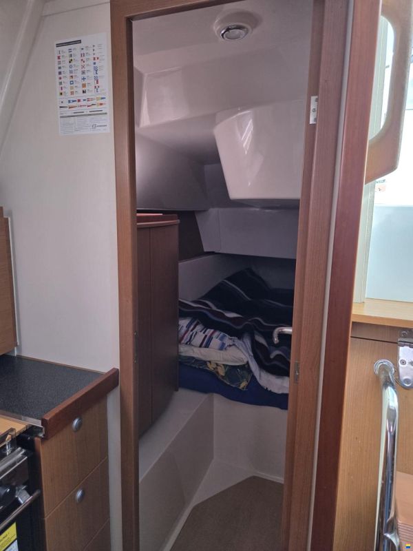 Hanse 325