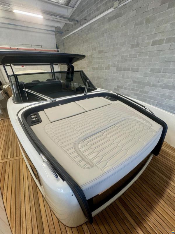 Cranchi A46 Luxury Tender