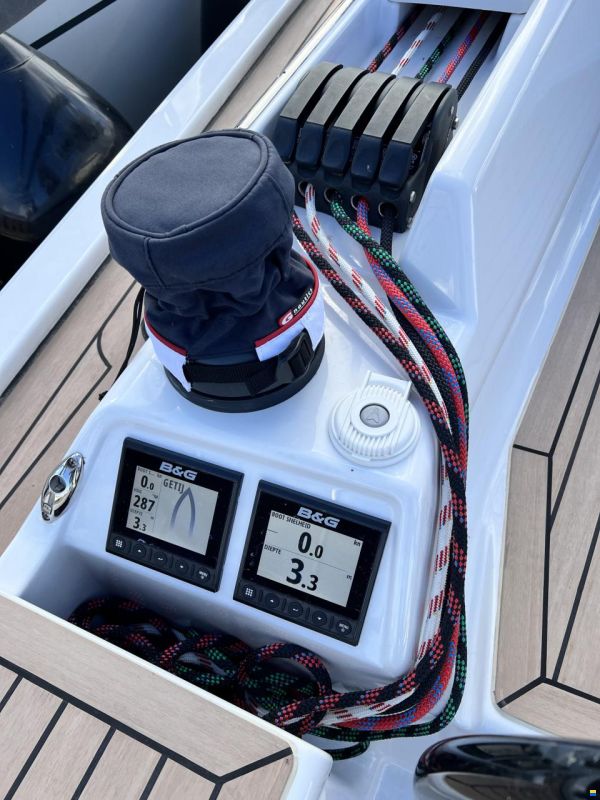 Hanse 388