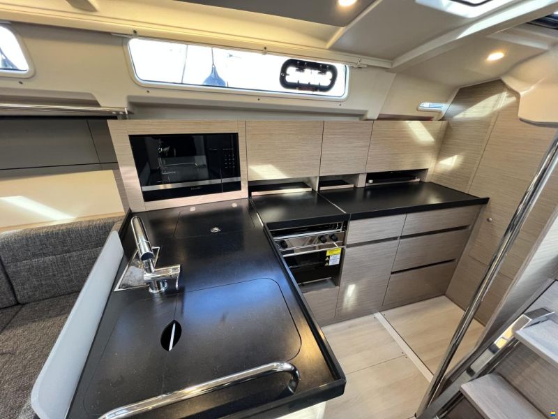 Hanse 388