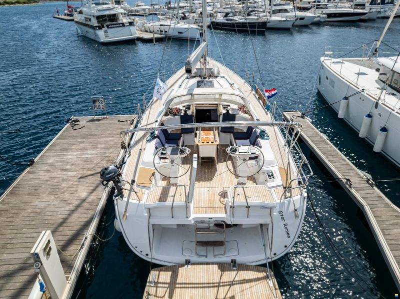 Bavaria Cruiser 56