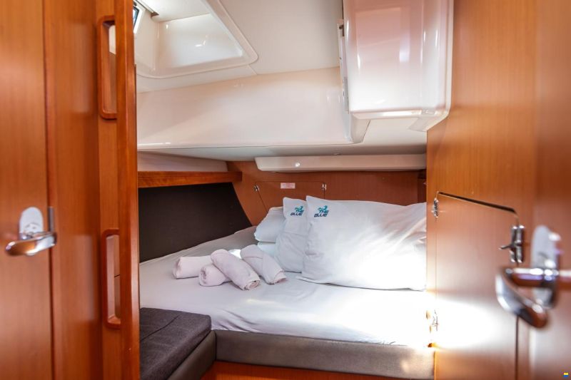 Bavaria Cruiser 56