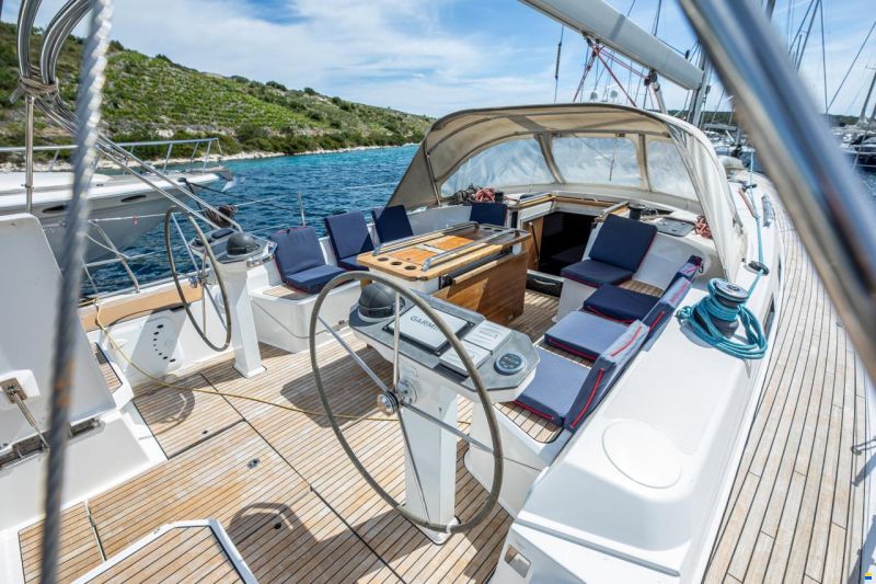 Bavaria Cruiser 56