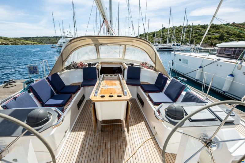 Bavaria Cruiser 56