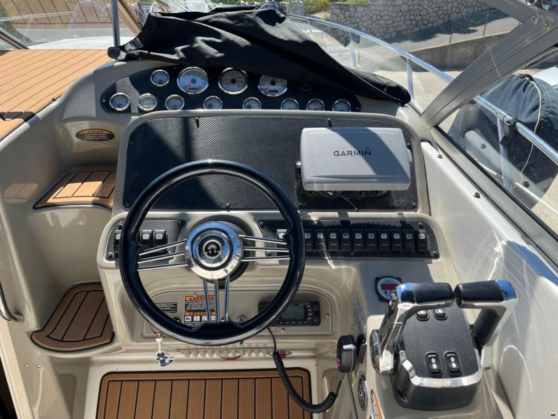 Bayliner 3055