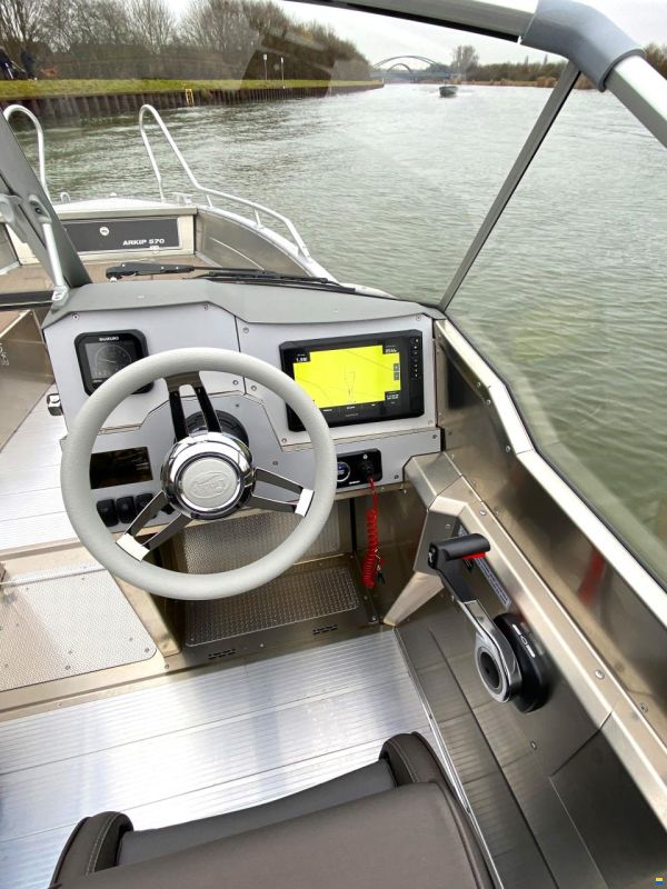Linder Arkip 570