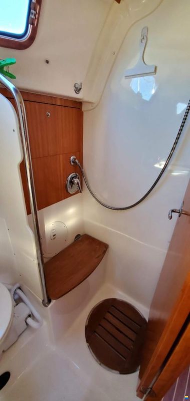Bavaria 42 Cruiser